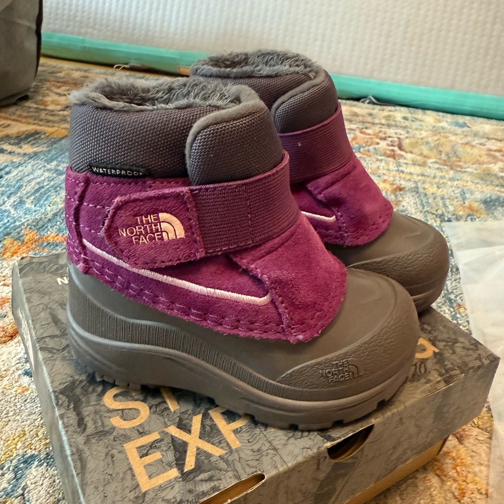 The North Face Kids Boots in Purple and Gray